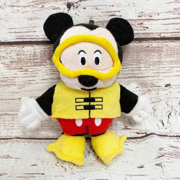 DISNEY Mickey Mouse Bath Sponge - Picture 1 of 5